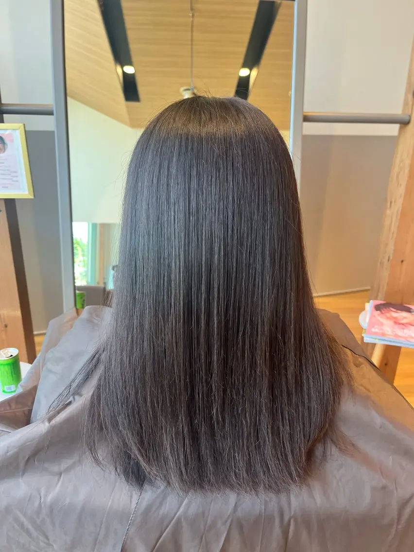 ロング 渡邉 奈美のヘアスタイル