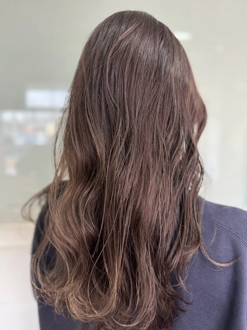 ロング ヘアカラー トリートメント 鎌田 美紗希のヘアスタイル