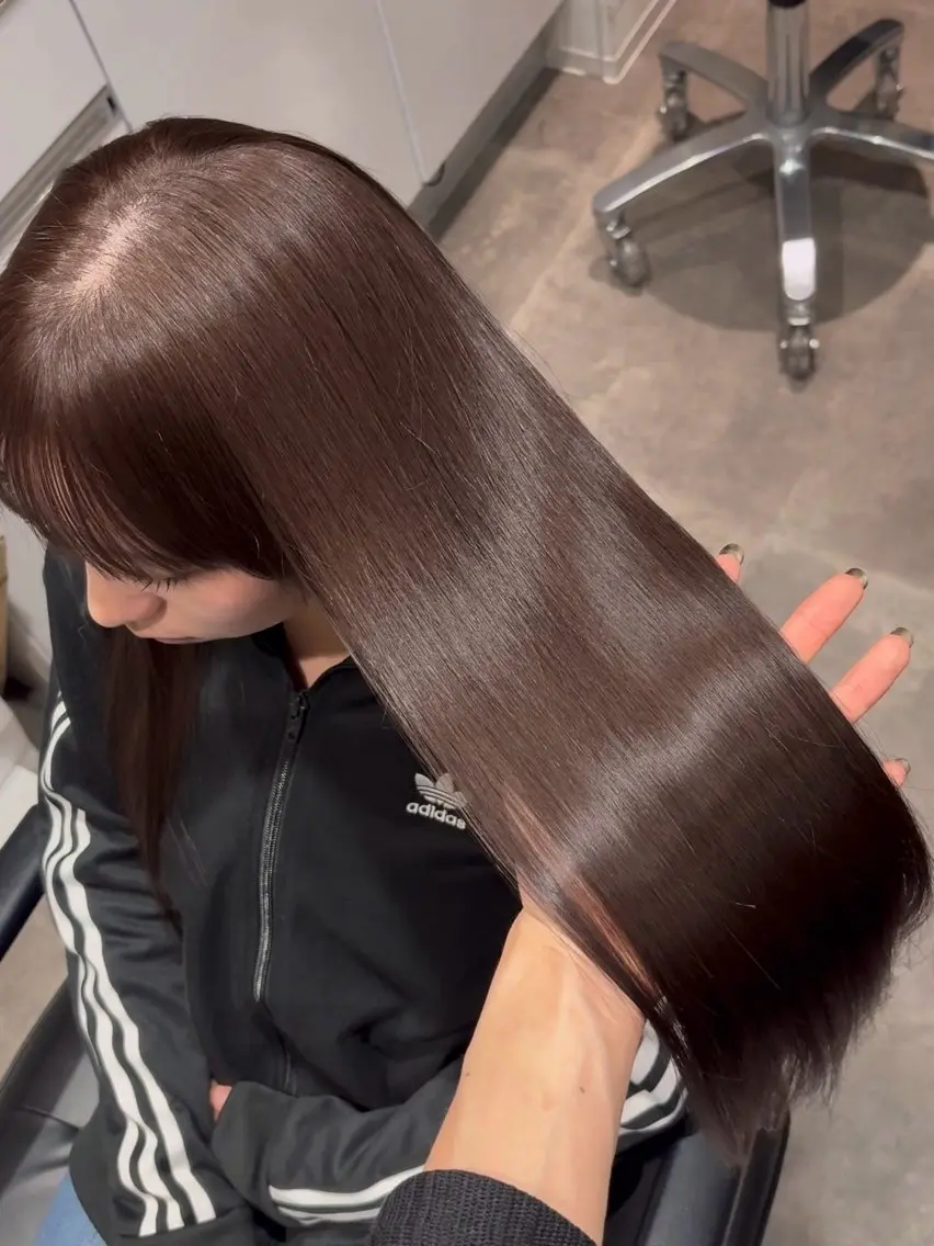 ロング カラー ブリーチ ブラウンカラー モカブラウン ブリーチなしカラー ヘアカラー 🩵福岡ブリーチなし レイヤー/紫音🩵のヘアスタイル