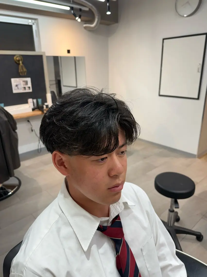 🔥【新規限定】🔥 カット＋センターパートニュアンスパーマ自然な毛流れで柔らかい印象にの写真