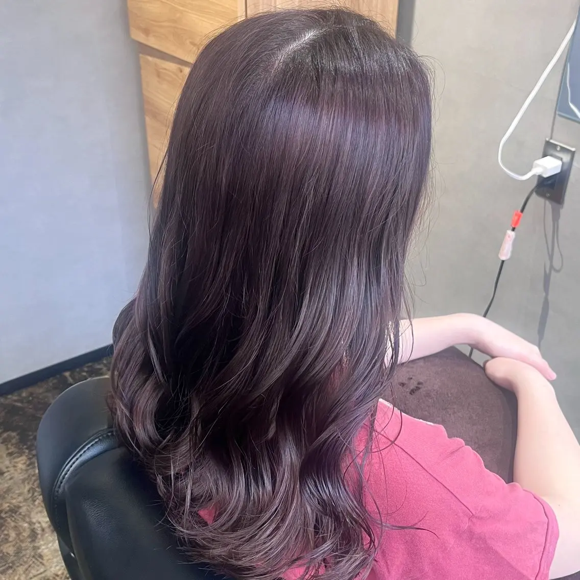 セミロング カラー カット ヘアカラー トリートメント 伊藤 玲衣のヘアスタイル