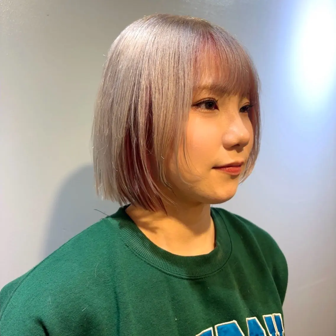 ミディアム カラー ブロンド デザインカラー ヘアカラー ブリーチなしベージュ カラー✨Takeのヘアスタイル