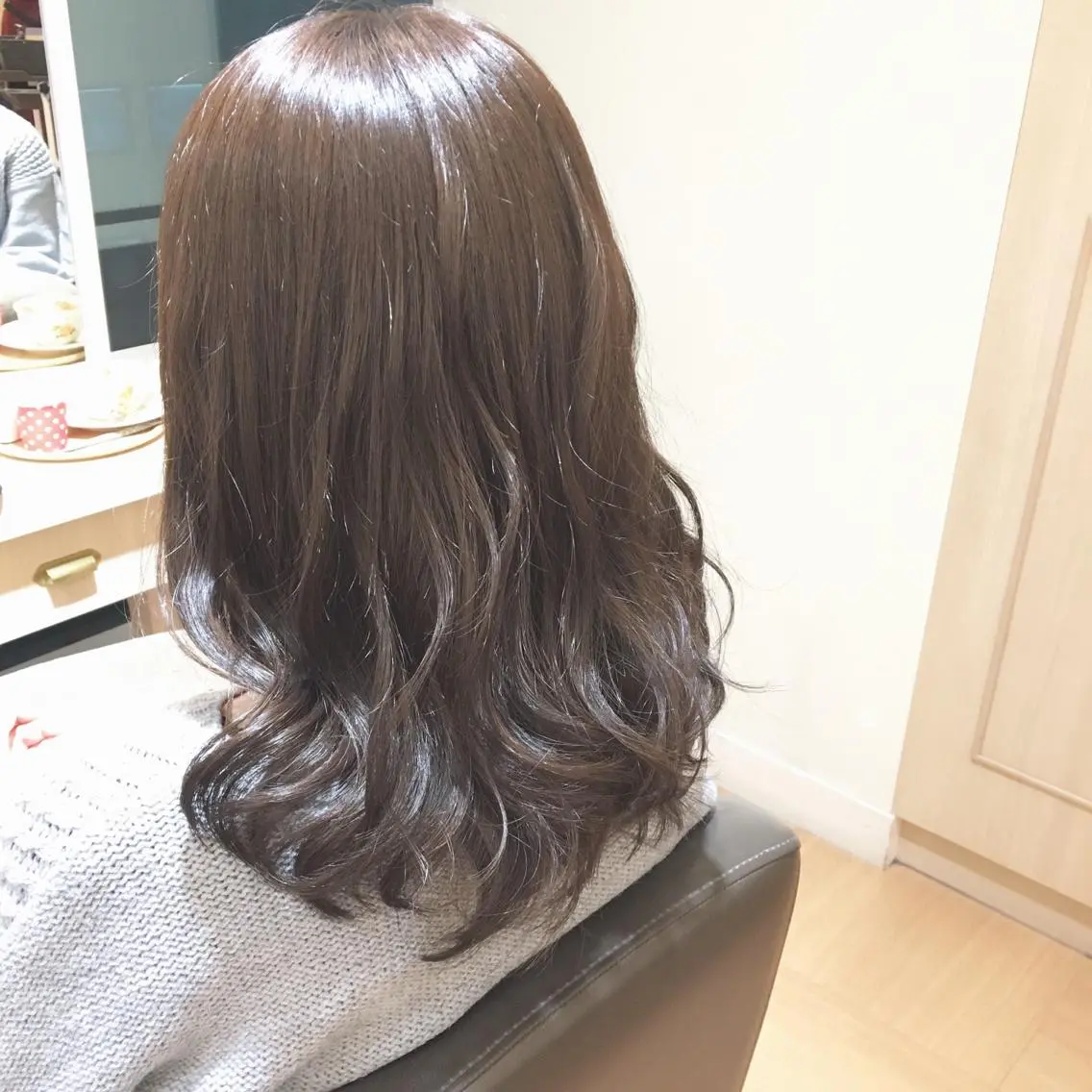 ミディアム カラー ヘアアレンジ 白浜 サキのヘアスタイル