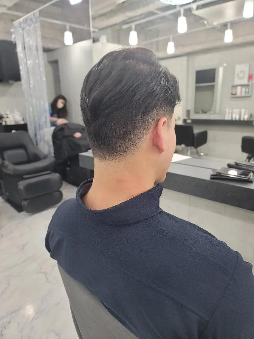 ショート メンズ ❇️安達 優心❇️ レイヤー/艶髪特化のヘアスタイル