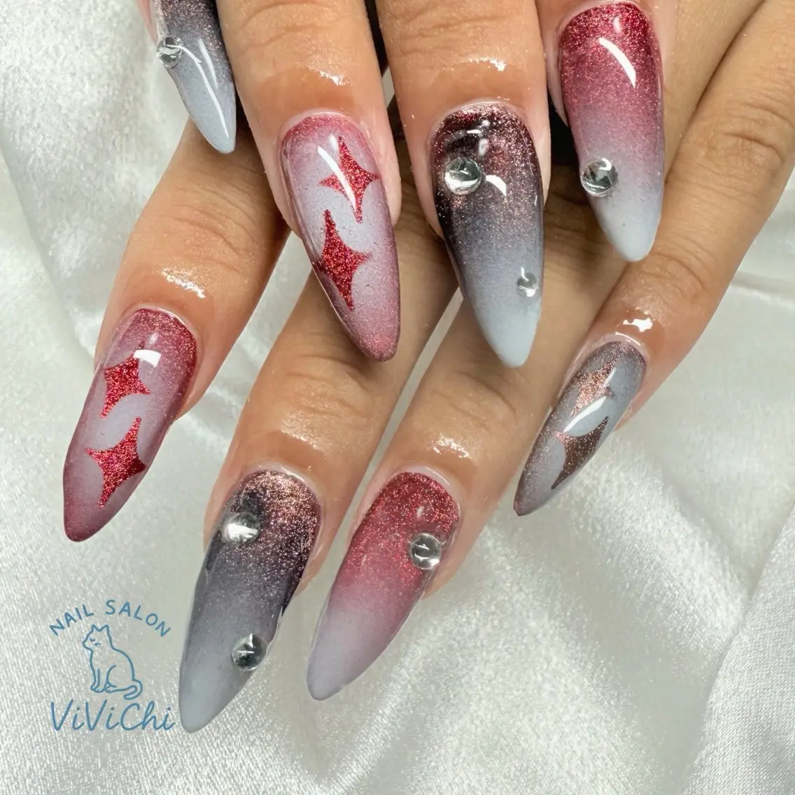 ネイル ハンドネイル ViViChi 梨帆のネイルデザイン