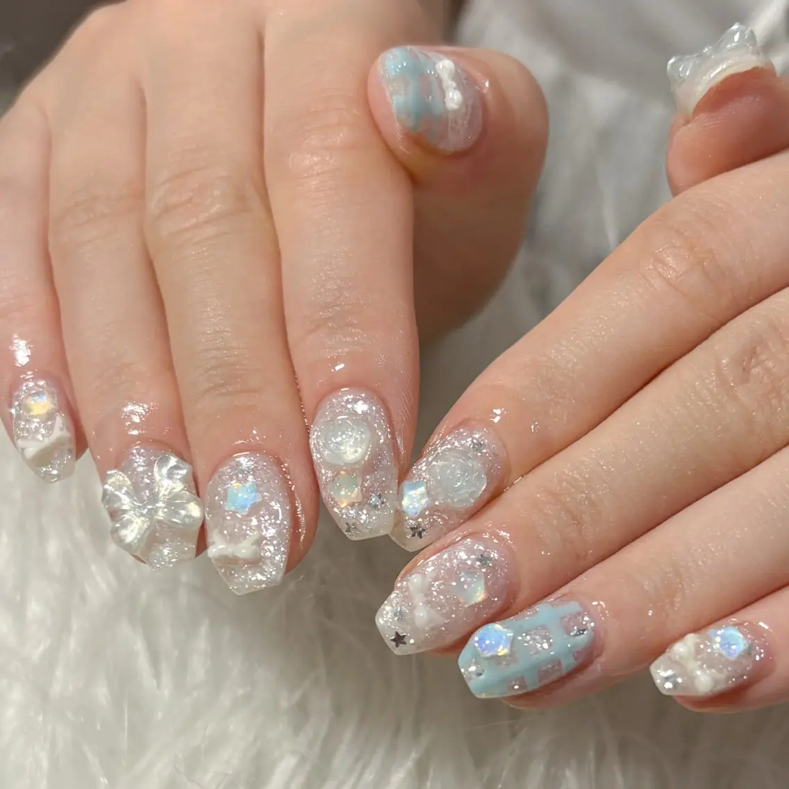 ネイル ハンドネイル LAVISH manaのネイルデザイン