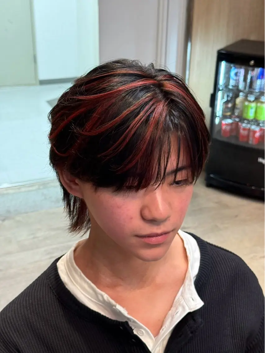 メンズ ヘアカラー 柳沢 誉のヘアスタイル