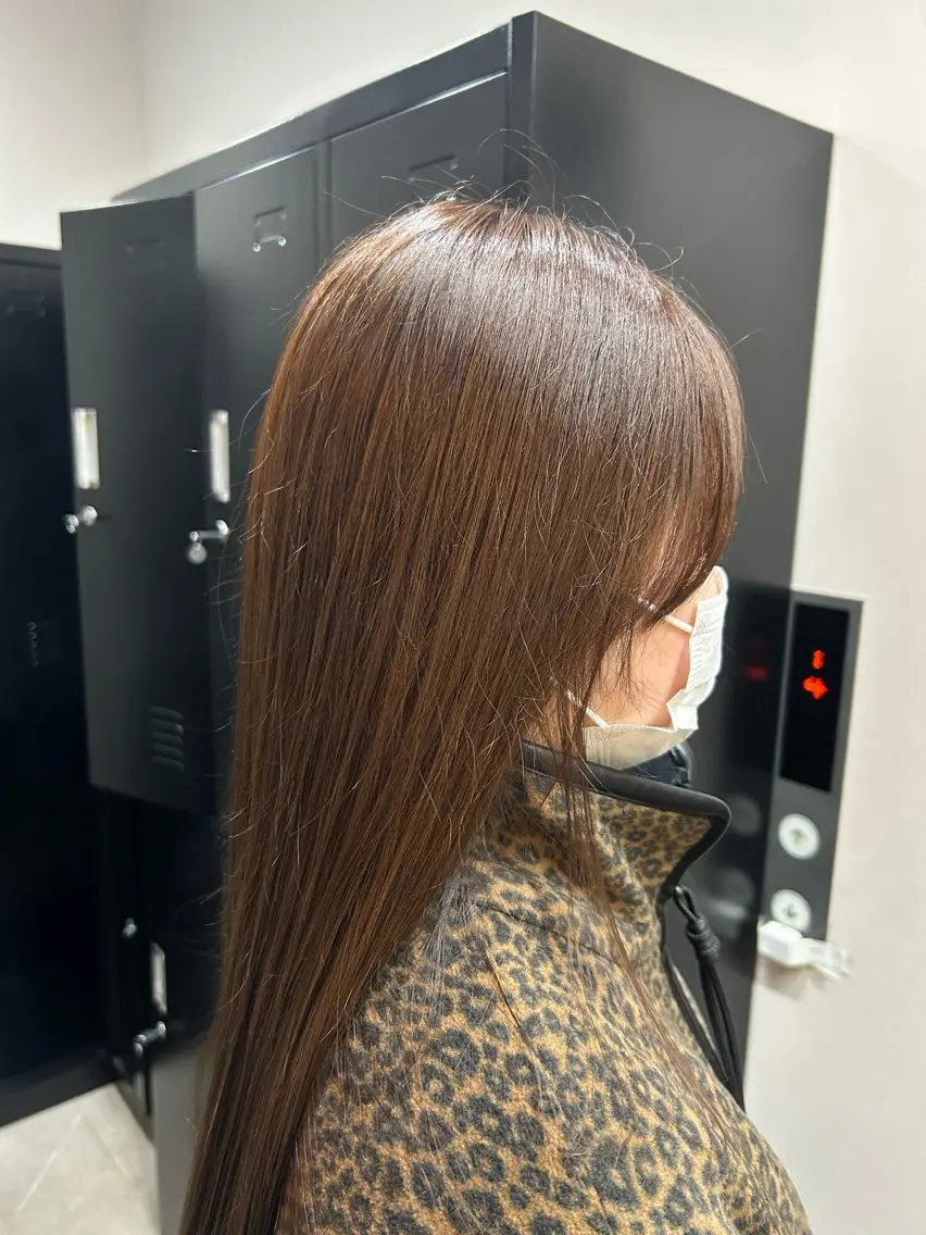 カラー flag hair レイナのヘアスタイル