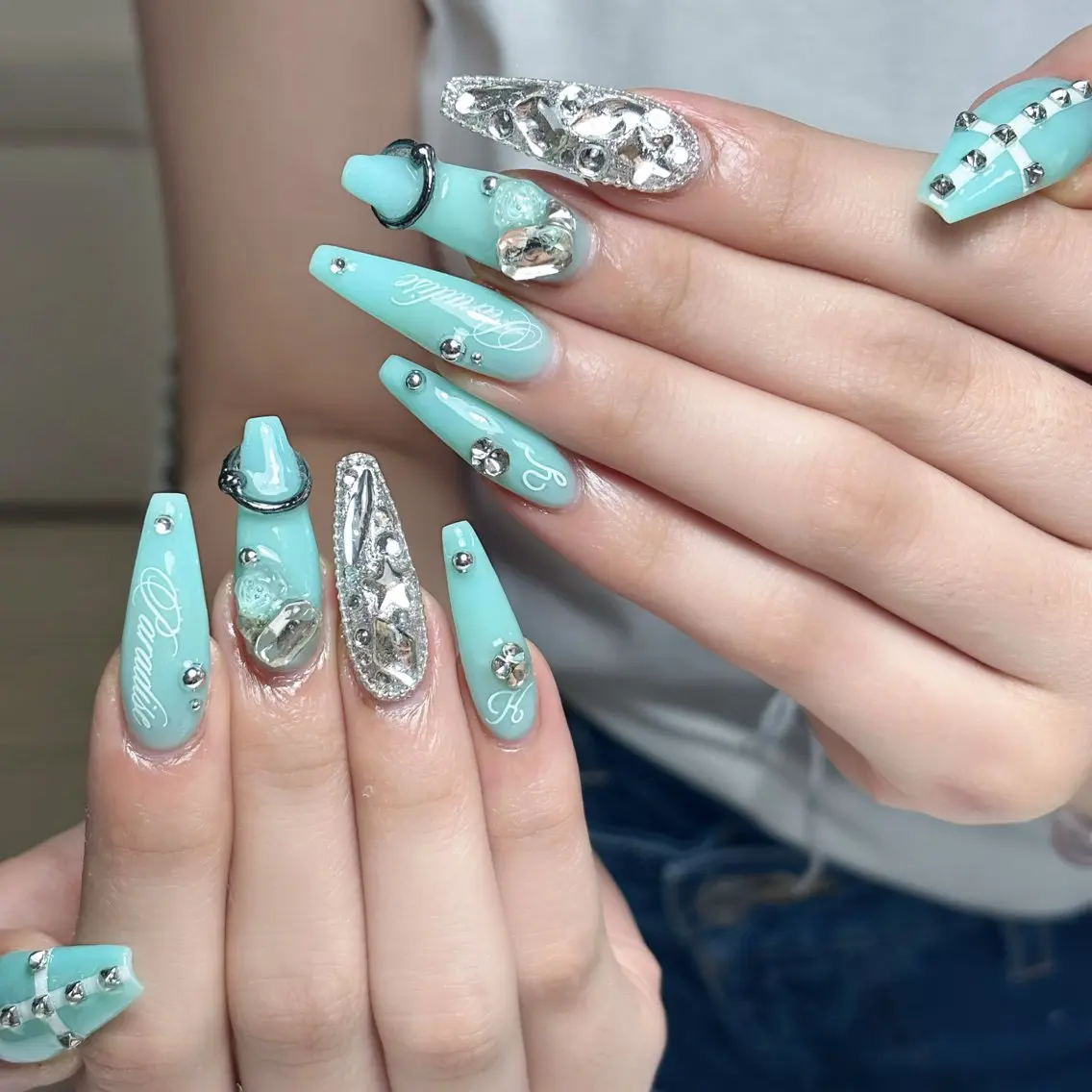 ネイル キラキラネイル 韓国ネイル マグネットネイル 夏ネイル ワンホンネイル ハンドネイル Sully Nail  Labのネイルデザイン