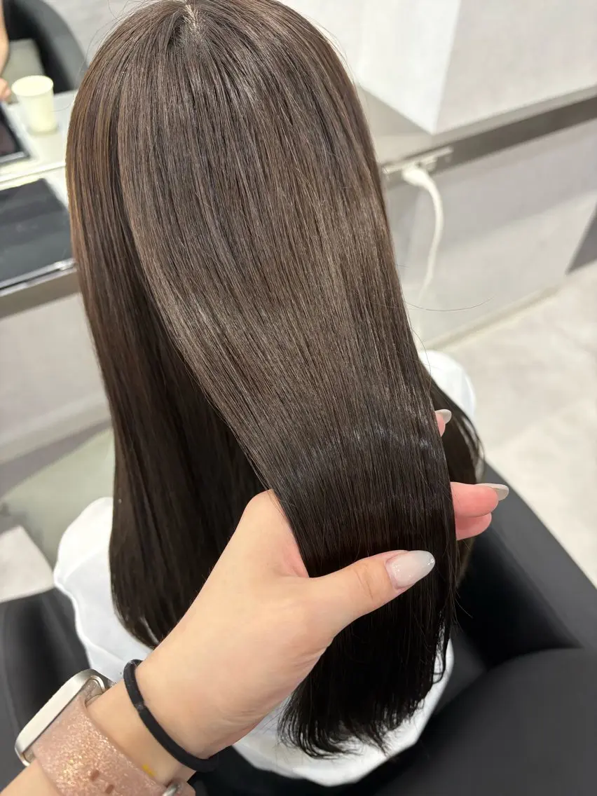 セミロング カラー ヘアアレンジ ベージュカラー ブラウンカラー 透明感カラー モカベージュ 韓国風ヘア カット ヘアカラー トリートメント 透明感ｶﾗｰ/顔周り ｶｯﾄ🌸ｻｸﾗ🌸のヘアスタイル