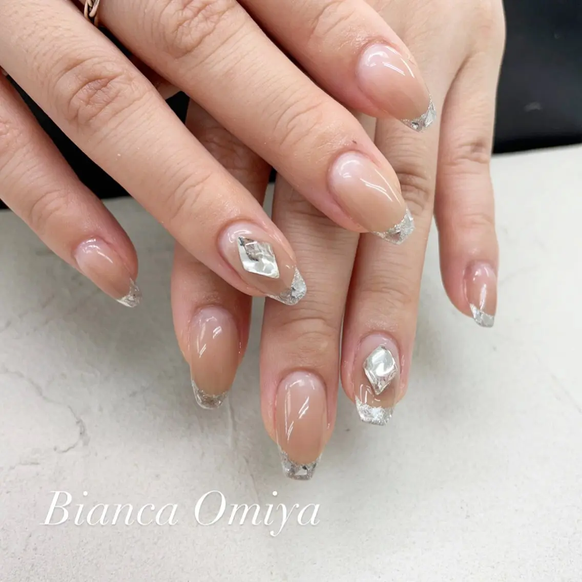 ネイル フレンチネイル ガラスフレンチ 🫧Bianca 北浦和🫧野原のネイルデザイン