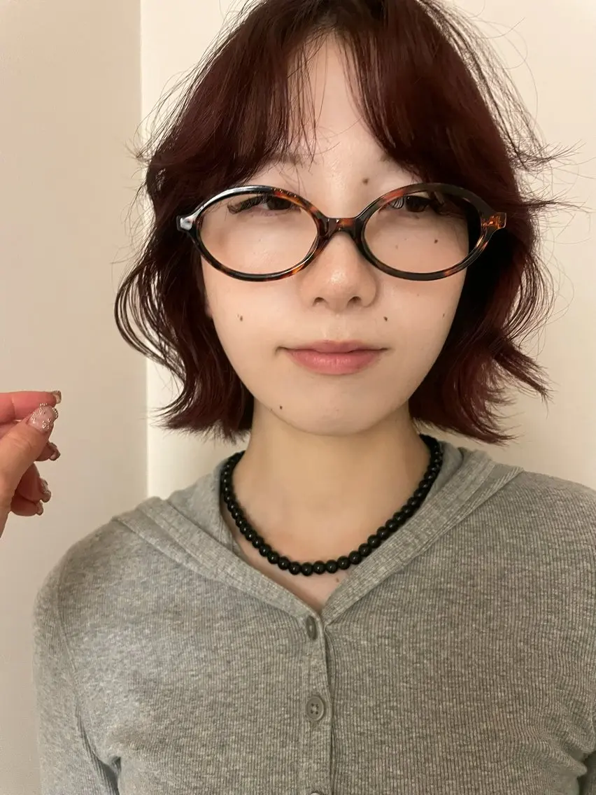 カラー SEE.カシワバラ リコのヘアスタイル