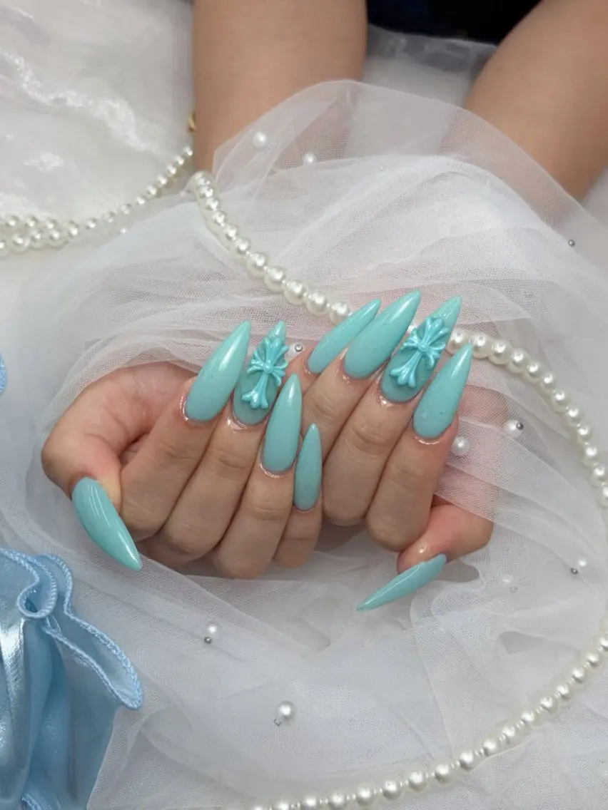 ネイル フレンチネイル キラキラネイル 韓国ネイル シンプルネイル ワンホンネイル ハンドネイル MEI Nailのネイルデザイン