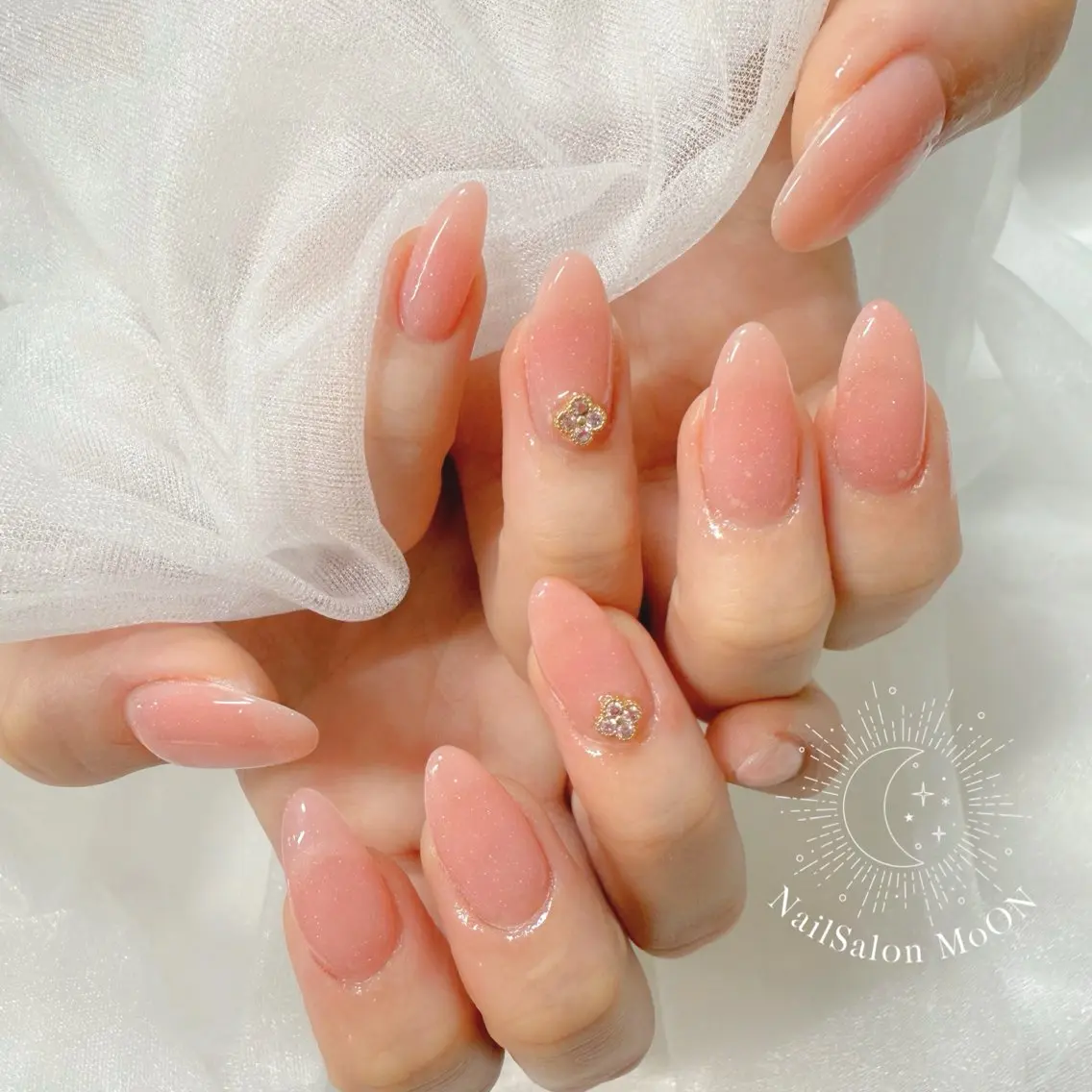 ネイル ハンドネイル ハンドケア MoON...❤︎ MeGuのネイルデザイン