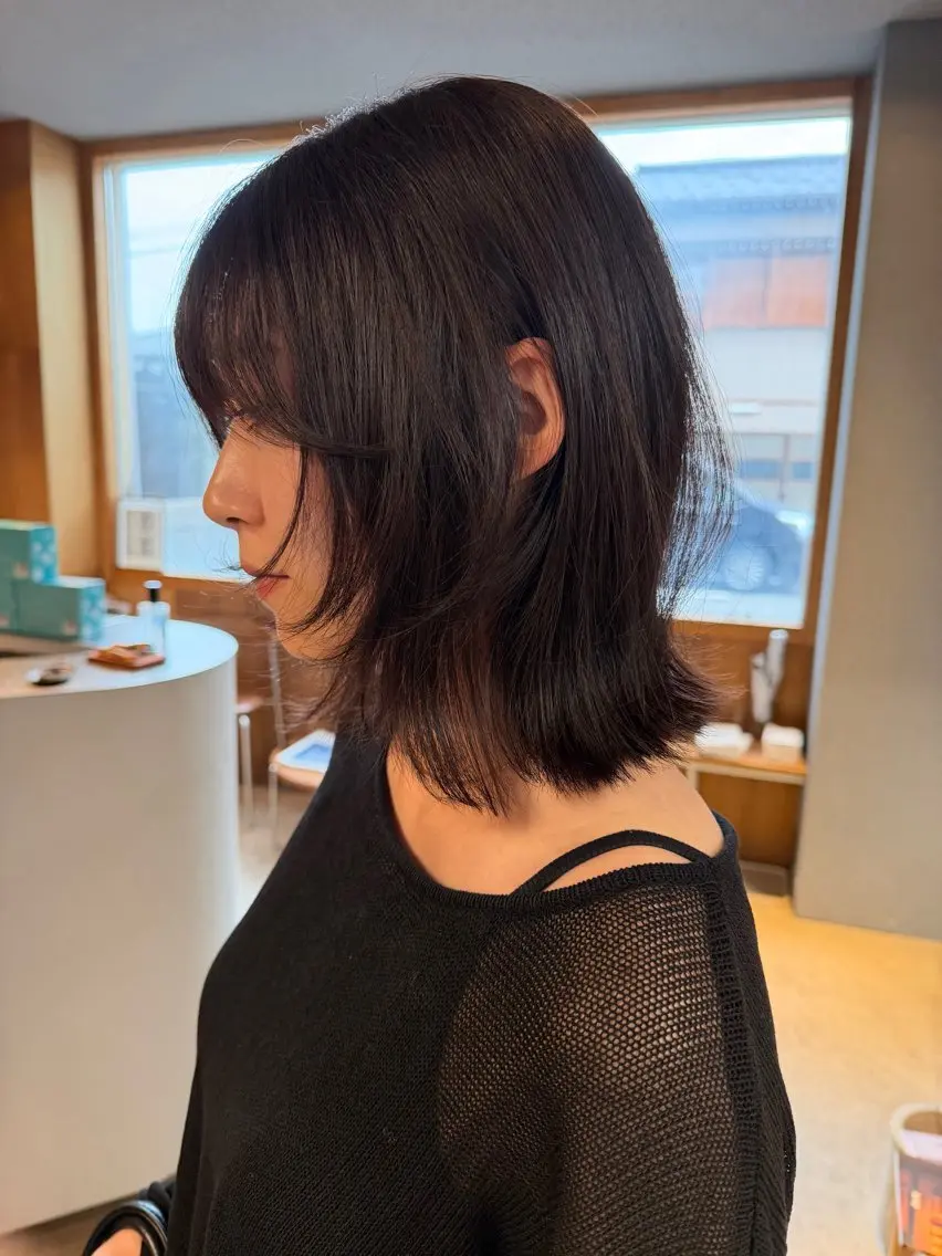 ショート カラー ボブレイヤー ボブ 顔まわりレイヤー レイヤーカット 似合わせカット cocoro /レイヤーカットのヘアスタイル