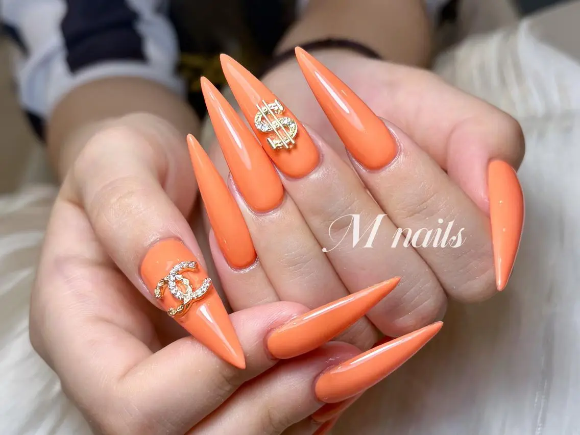 ネイル M 🌷Nail 長さだし専門店のネイルデザイン