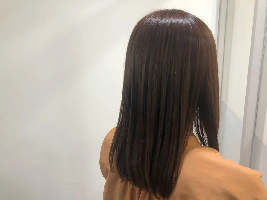セミロング カラー みねぎし ふうかのヘアスタイル