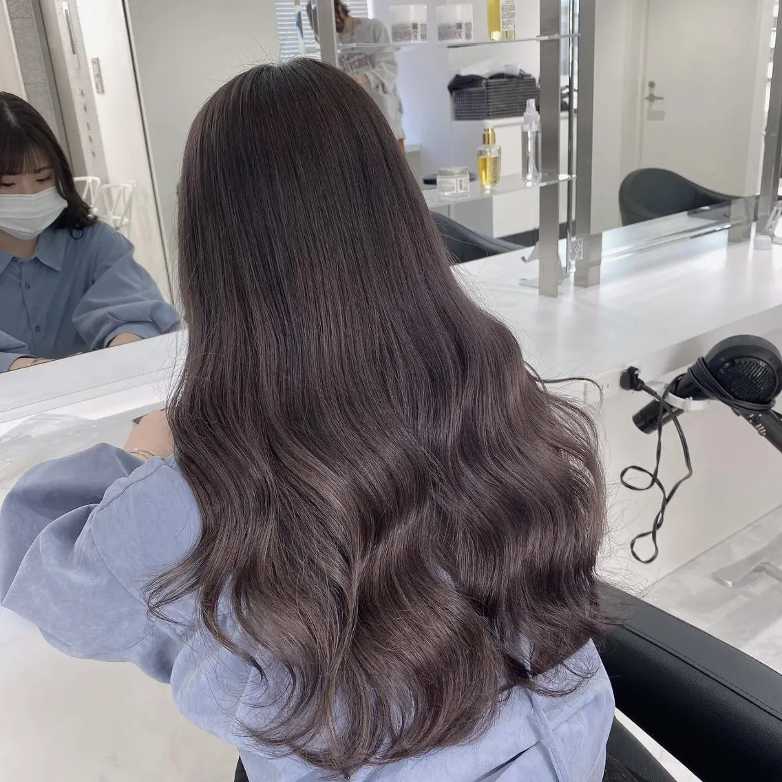 ❤️学割U24❤️2750円❤️カット➕カラー➕オリジナルトリートメント➕炭酸SPA➕コテ巻き仕上げ💖の写真