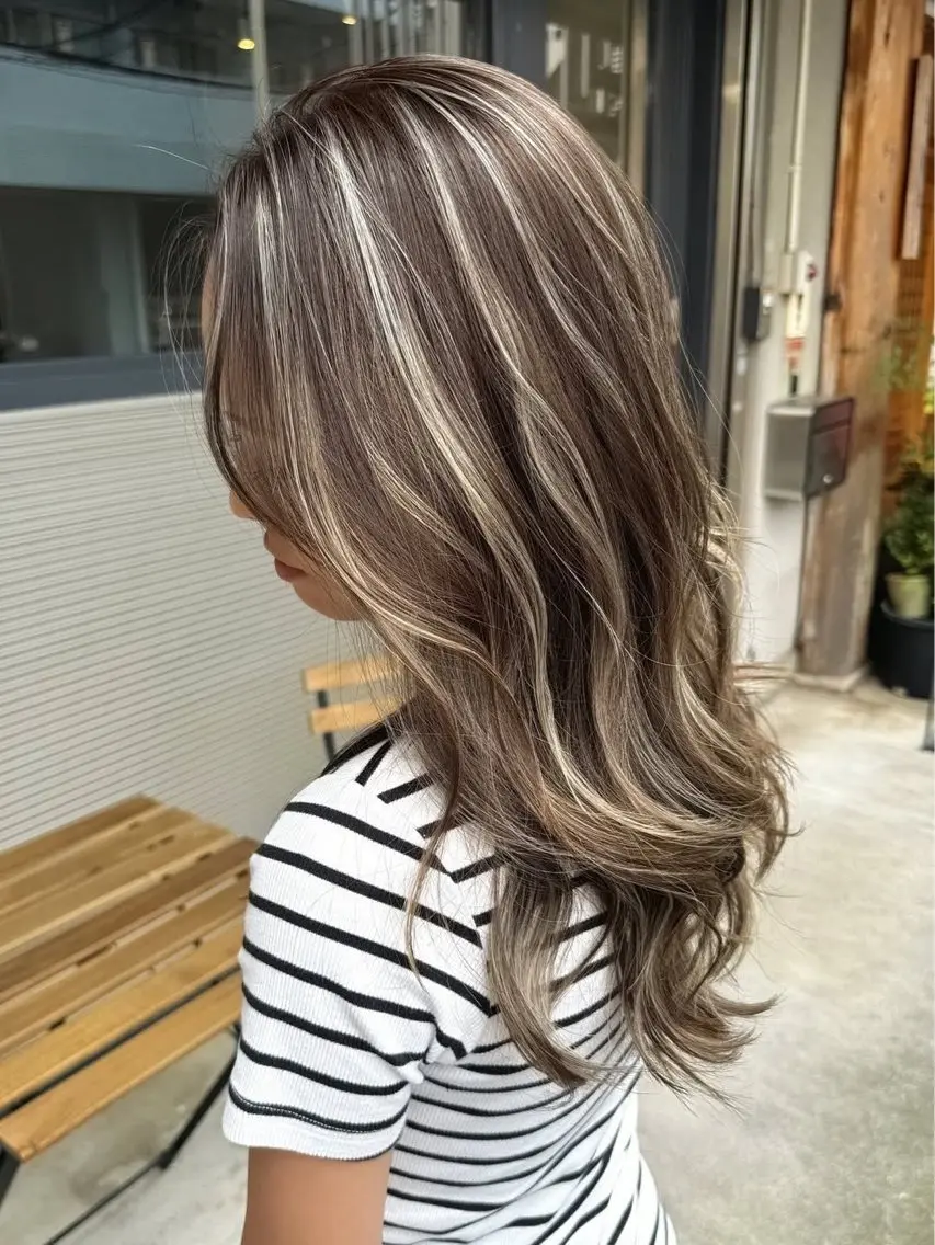 ロング カラー ハイライトカラー ハイライト 宮嶋 蓮のヘアスタイル