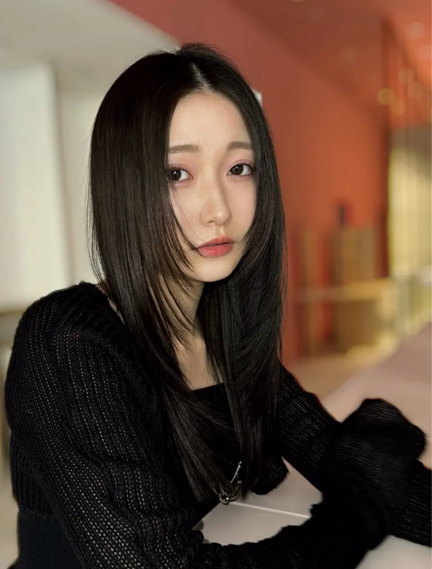 ロング 赤羽今日子/レイヤー /盛れる顔まわりのヘアスタイル