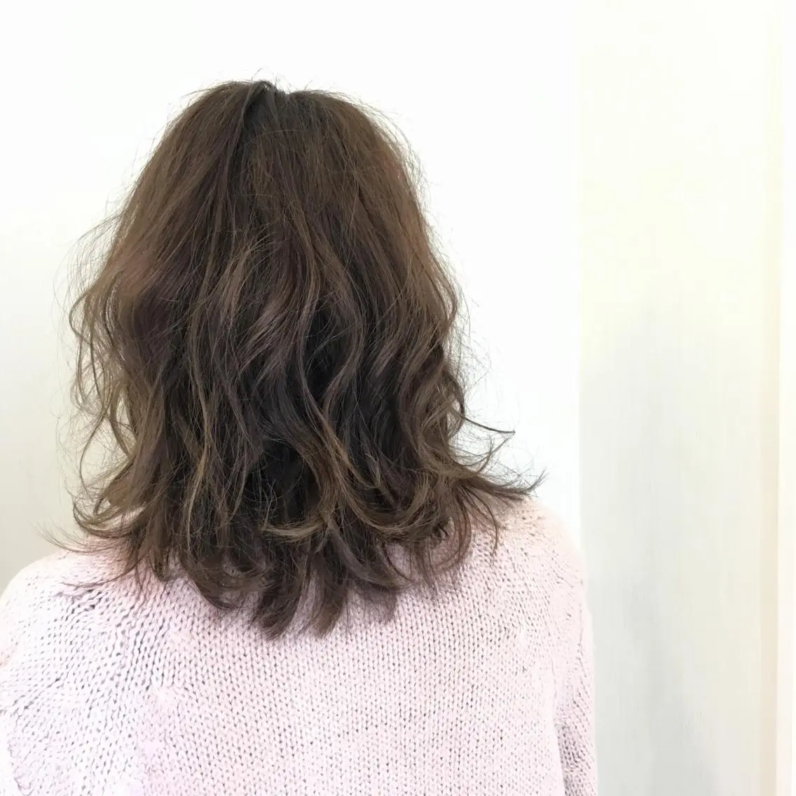 ミディアム セミロング カラー ヘアアレンジ ネイビーカラー 西川 ヒロキのヘアスタイル