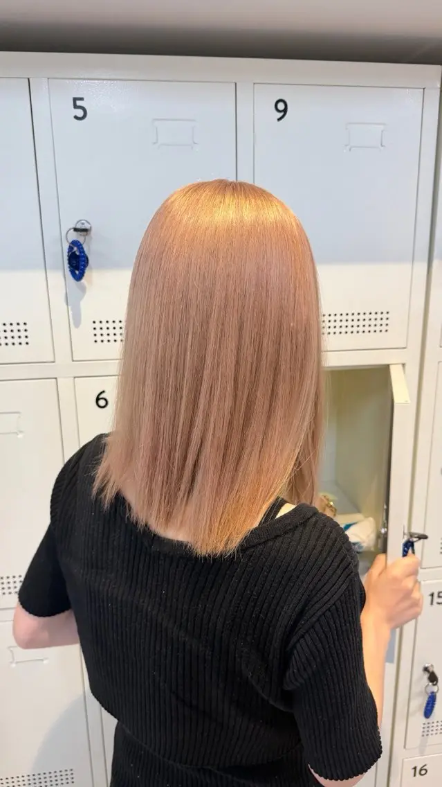 ミディアム カラー ヘアカラー トリートメント ブロンド⚡️複雑履歴 💛岡山駅💜ねねのヘアスタイル