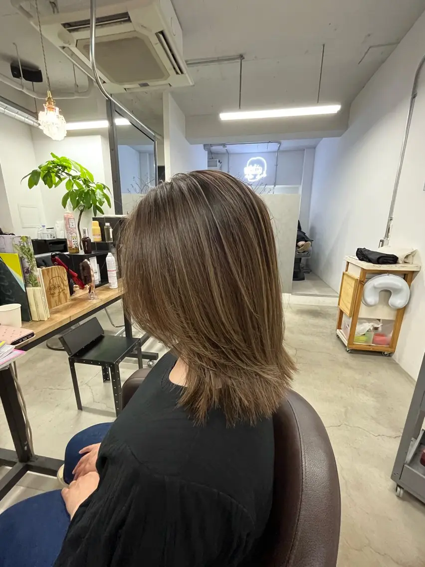 ミディアム 中村 靖彬のヘアスタイル