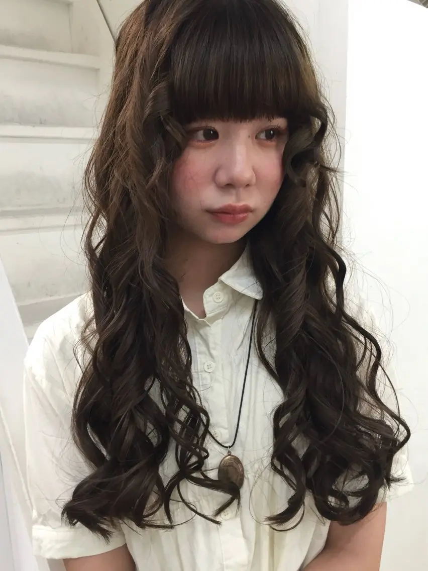 ロング カラー ブラウンカラー 透明感カラー オリーブブラウン ヘアカラー ふうか/天神 /パーマ/ボブ/のヘアスタイル
