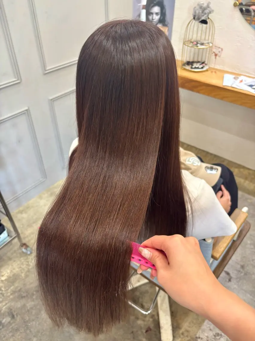 ロング 髪質改善 トリートメント 縮毛矯正 トリートメント miloc Maikaのヘアスタイル