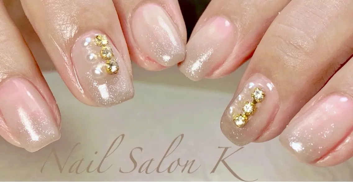 ネイル グラデーション マグネットネイル 持ち込み ハンドネイル Nail Salon K 🧸美爪育成のネイルデザイン