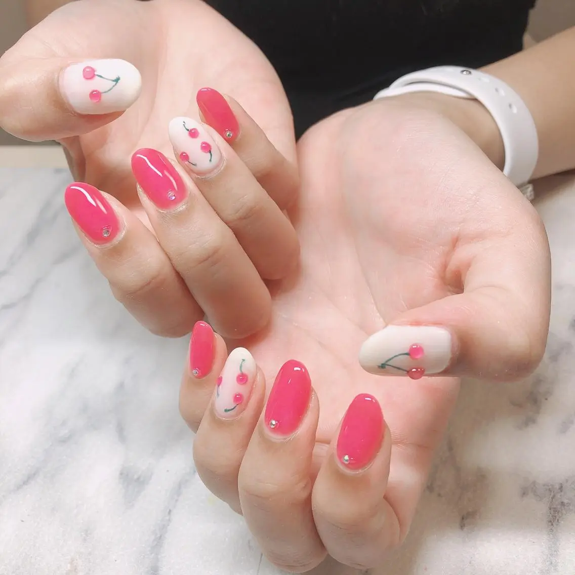 ネイル 結城 怜菜のネイルデザイン