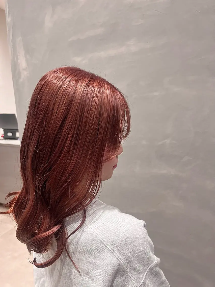 セミロング カラー ベージュカラー ブリーチ 透明感カラー ピンクカラー ピンクベージュ 艶感透明感カラー/ 大分 Keigoのヘアスタイル