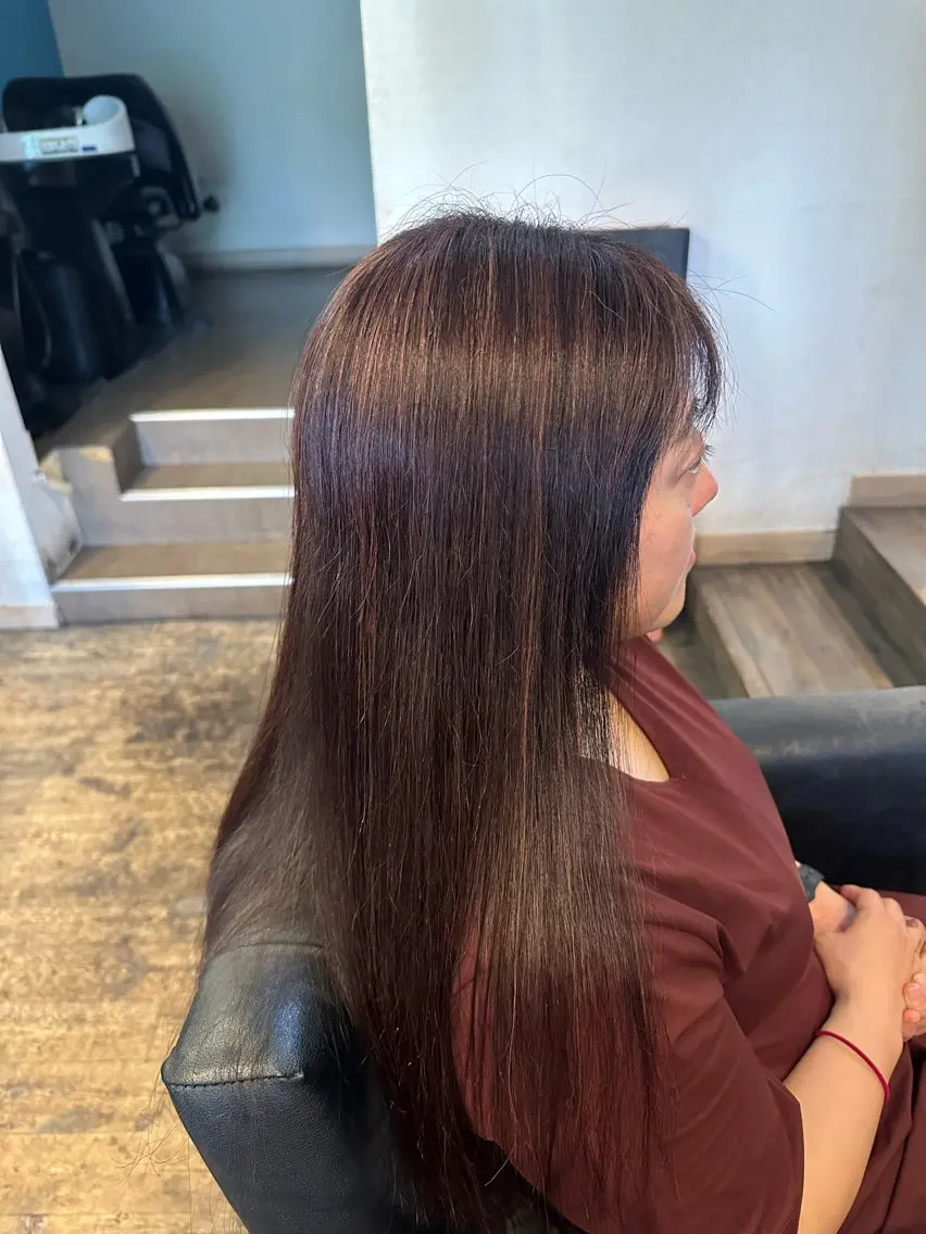 ロング カラー ハイライトカラー ピンクカラー ハイライト ヘアカラー 安達 望のヘアスタイル