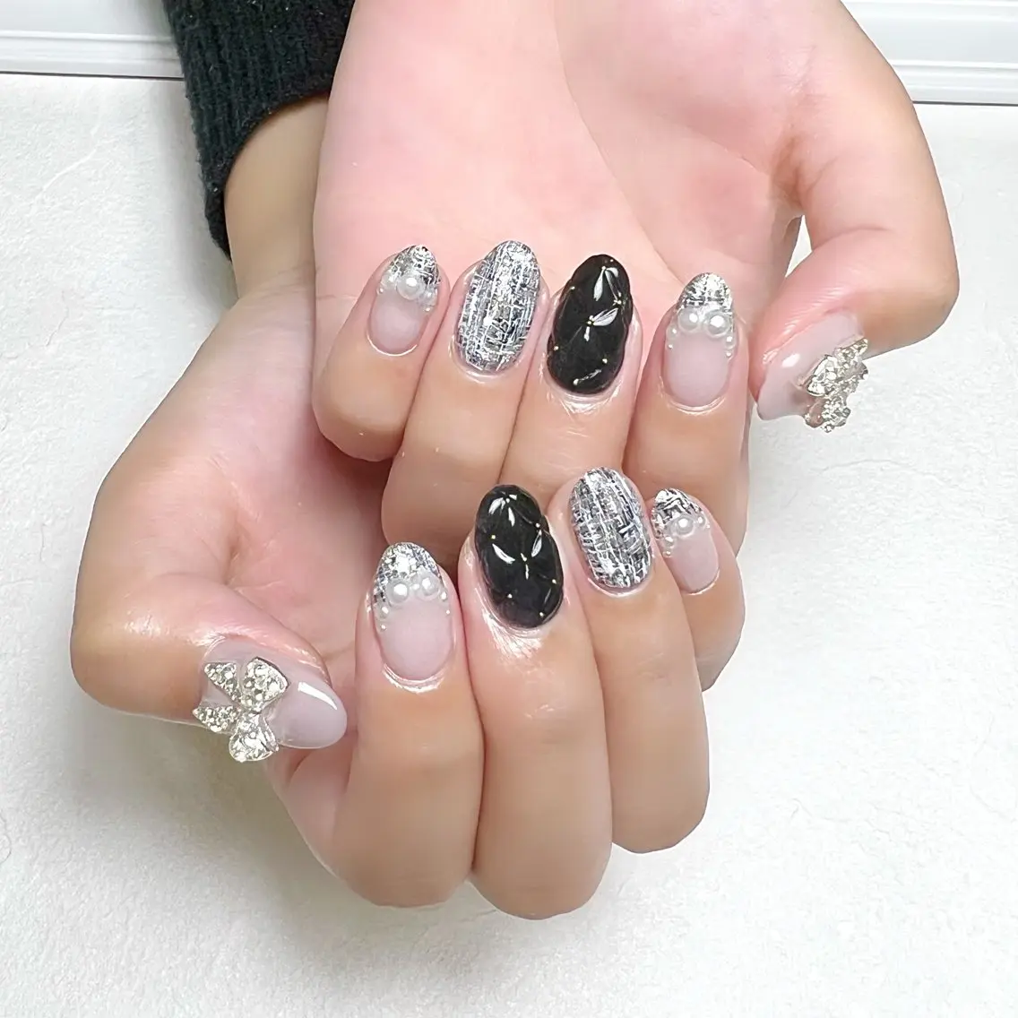 ネイル ガーリー キラキラネイル 韓国ネイル ツイードネイル ワンホンネイル rouse nail RISATOのネイルデザイン