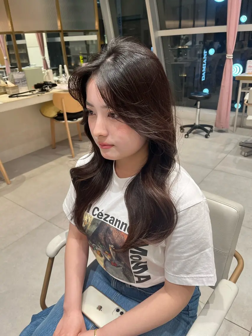 ロング 赤み消し透明感カラー 似合わせ前髪柴田礼空のヘアスタイル