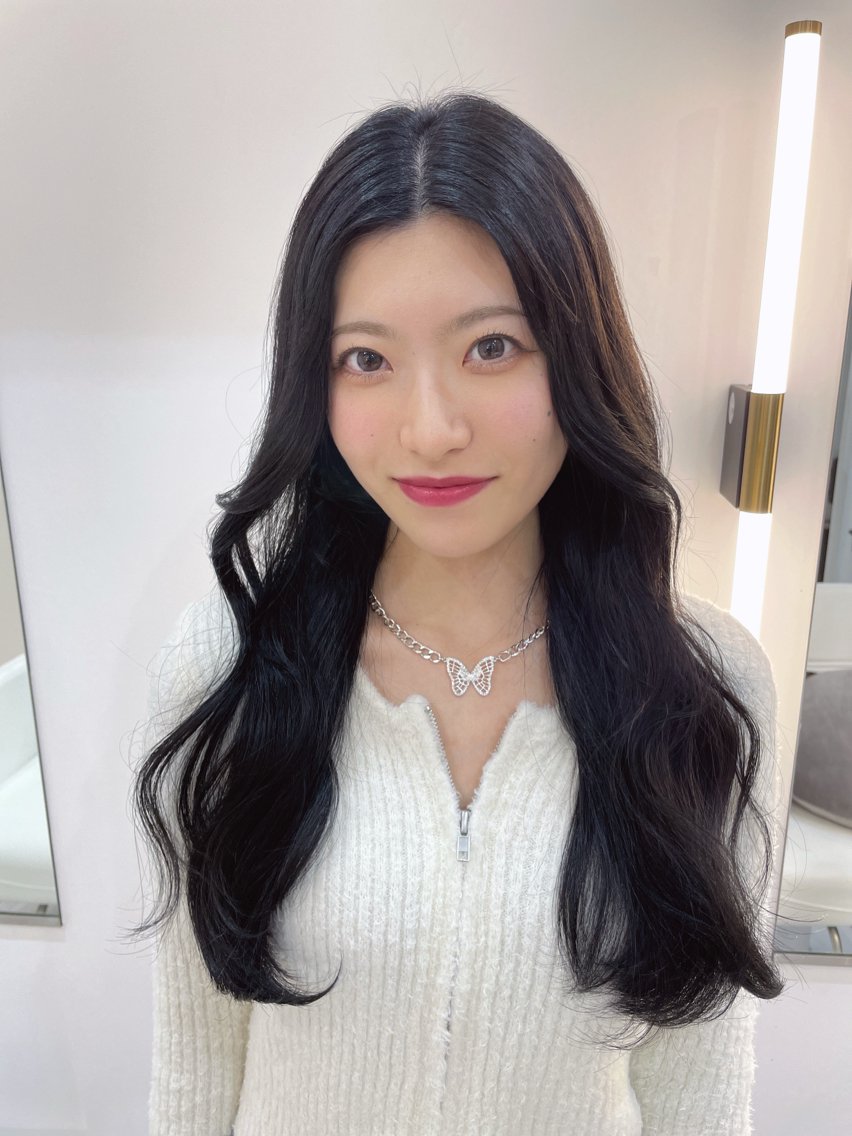 ロング カラー ヘアアレンジ カット ヘアカラー トリートメント 髪質改善/縮毛矯正 RYOのヘアスタイル