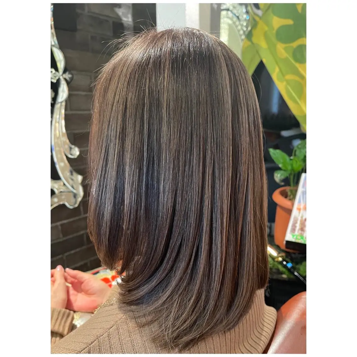 ショート ハイライト ヘアカラー 五十嵐 舞のヘアスタイル