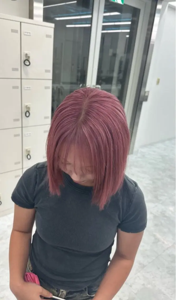 ロング ヘアカラー トリートメント ヘッドスパ ヘアセット 顔まわりレイヤー/諒 オリーブカラー/天神のヘアスタイル