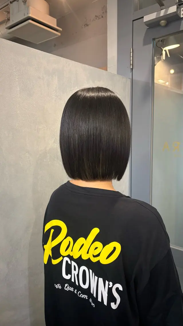 ショート カット トリートメント 夜久 来実のヘアスタイル