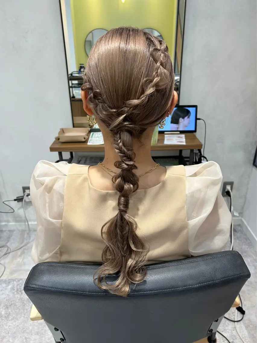 ヘアアレンジ 堀内 菜々美のヘアスタイル