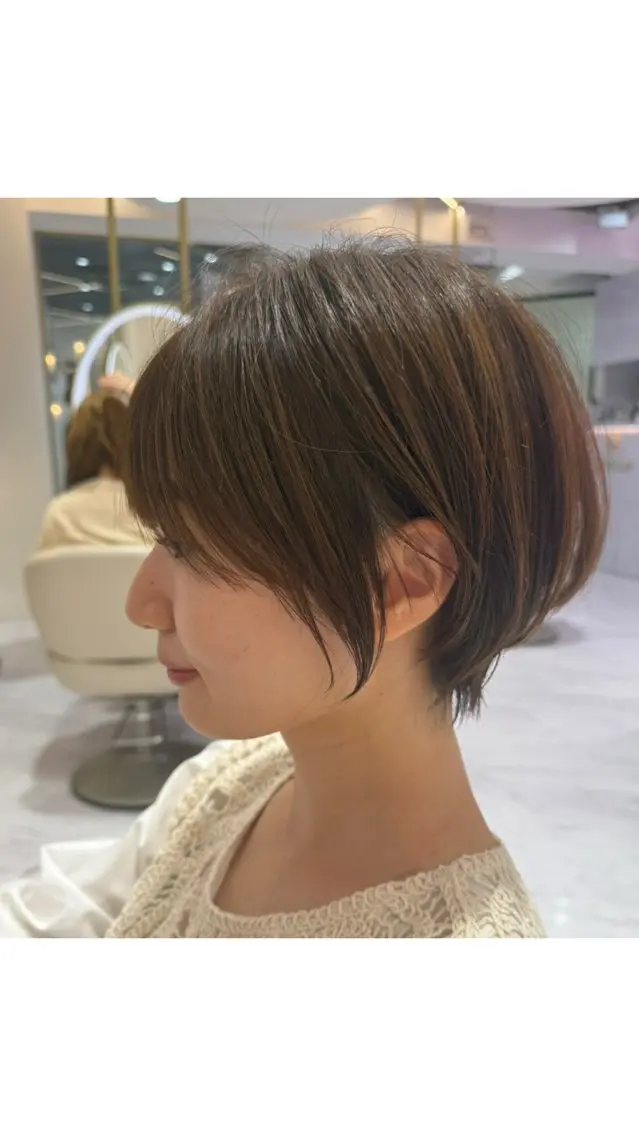 ショート カラー 似合わせカット ショートヘア 小顔カット カット ヘアカラー 🌟TOSHI/透明 感カラー/ショートのヘアスタイル