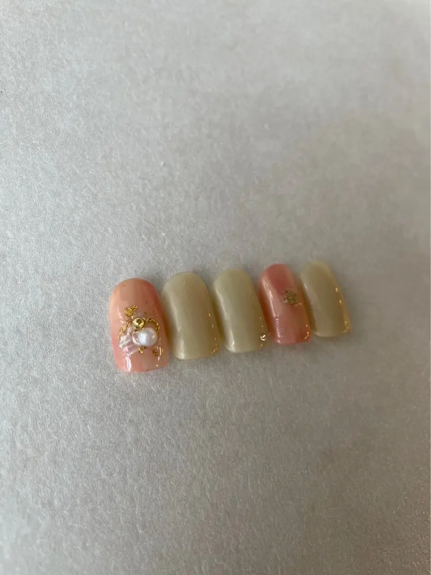 ネイル 🐈‍⬛ Minamiのネイルデザイン