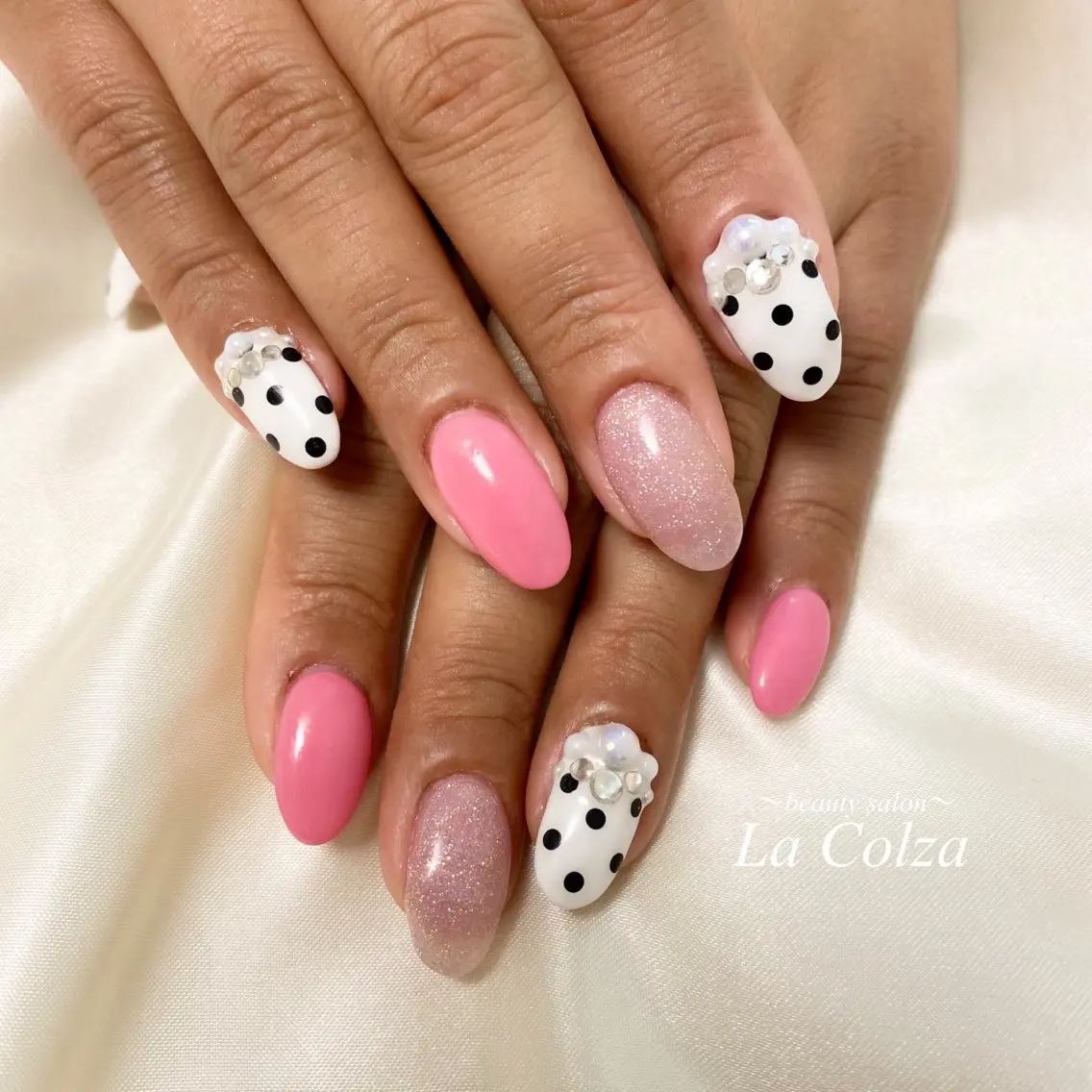 ネイル La Colzaのネイルデザイン