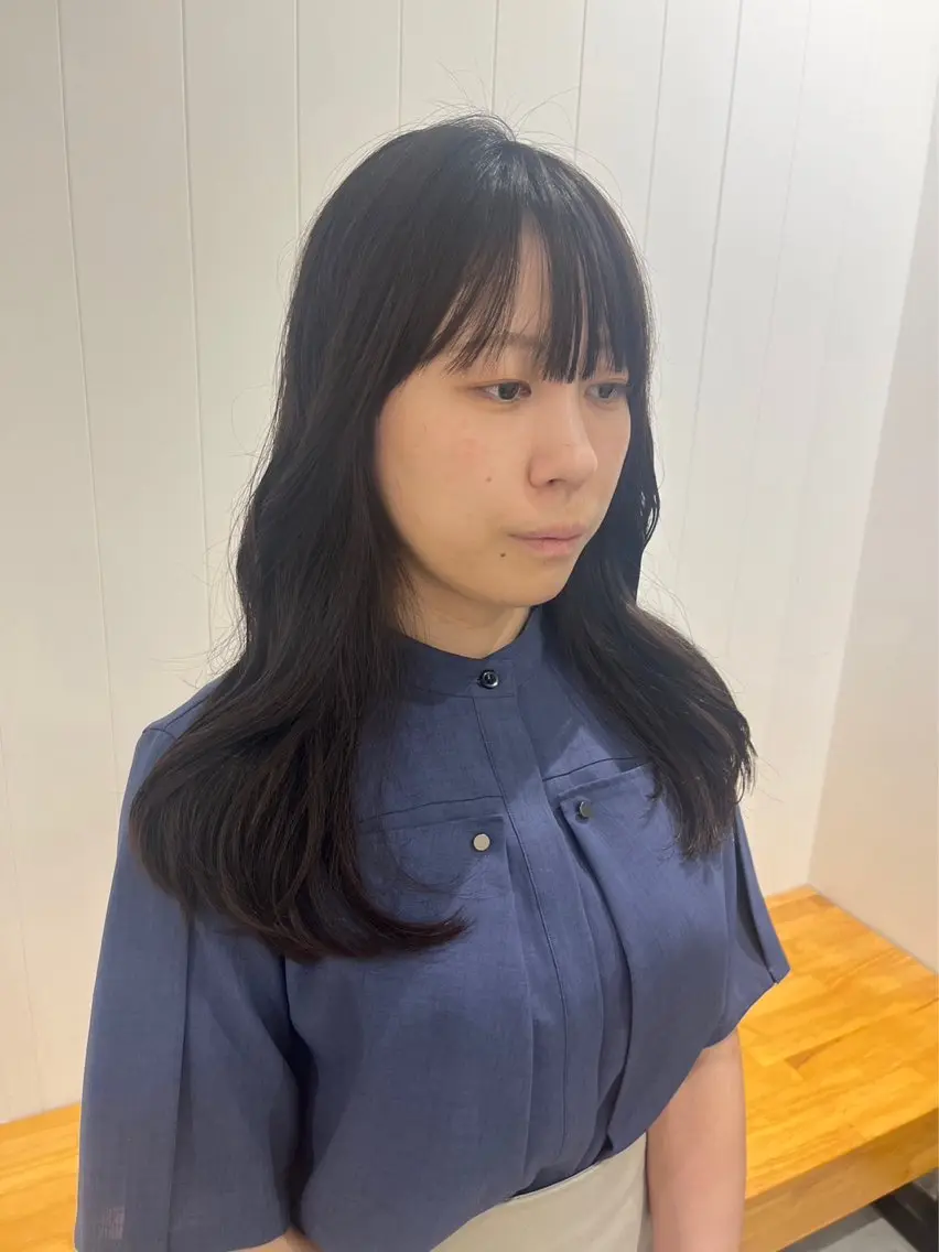 ロング レイヤーカット hair shioのヘアスタイル