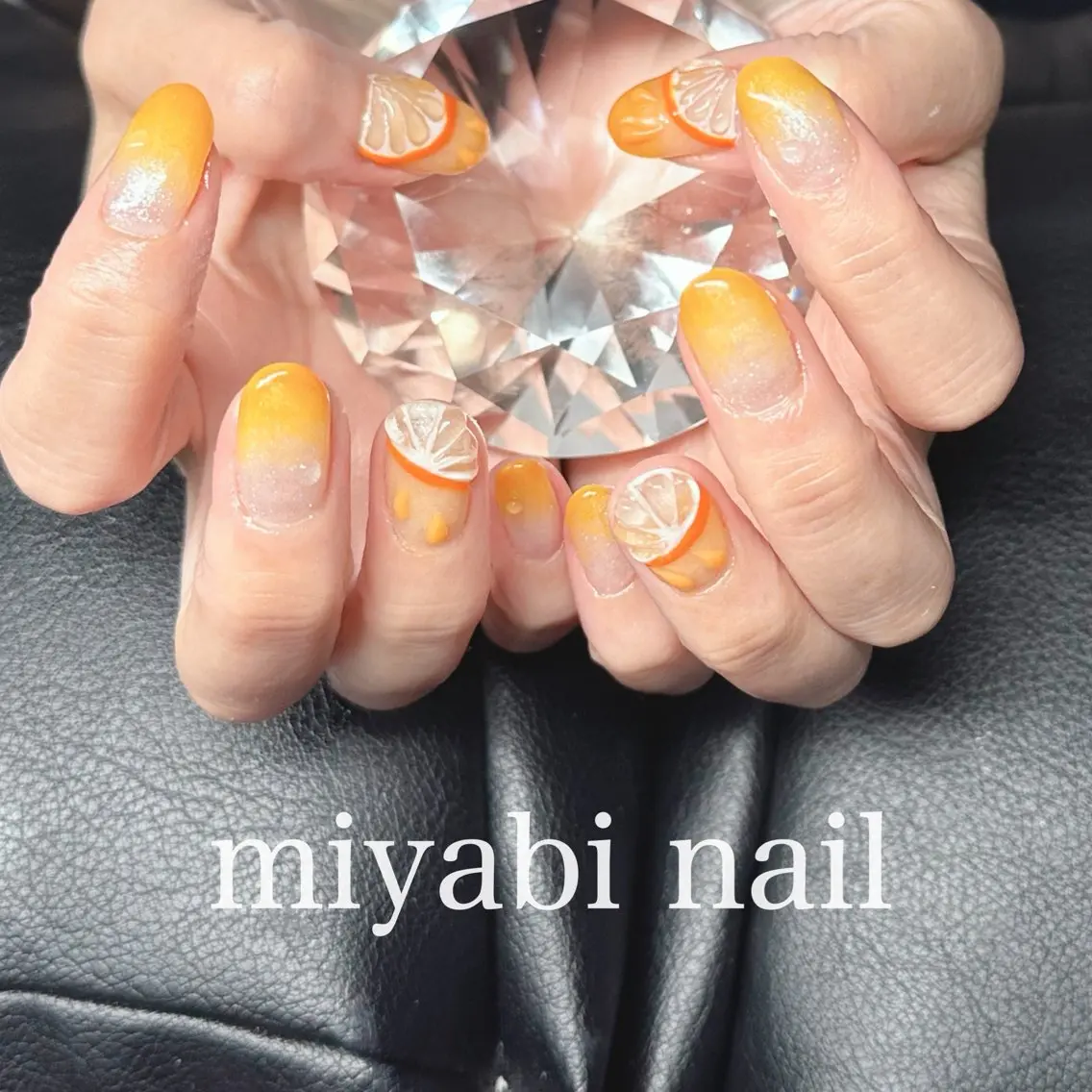 ネイル ジェルネイル グラデーション 持ち込み オレンジ 夏ネイル ハンドネイル miyabi nail 桂川駅近くのネイルデザイン
