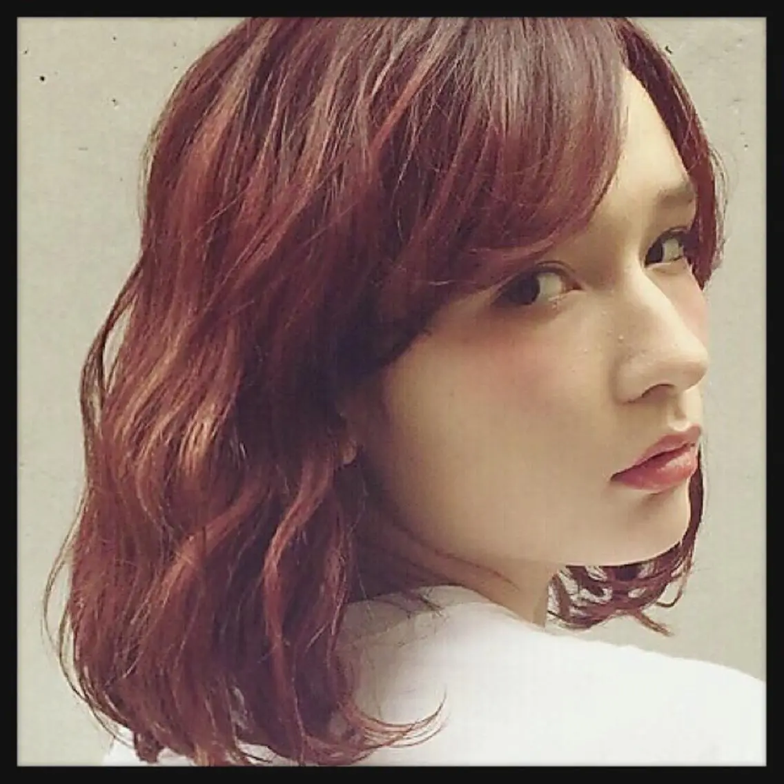 ミディアム カラー パーマ ヘアアレンジ メンズ キッズ ネイル マツエク・マツパ カット ヘアカラー 縮毛矯正 トリートメント ヘアセット ☔️髪質改善🉐割✨ 🐸“ever”🐸のヘアスタイル