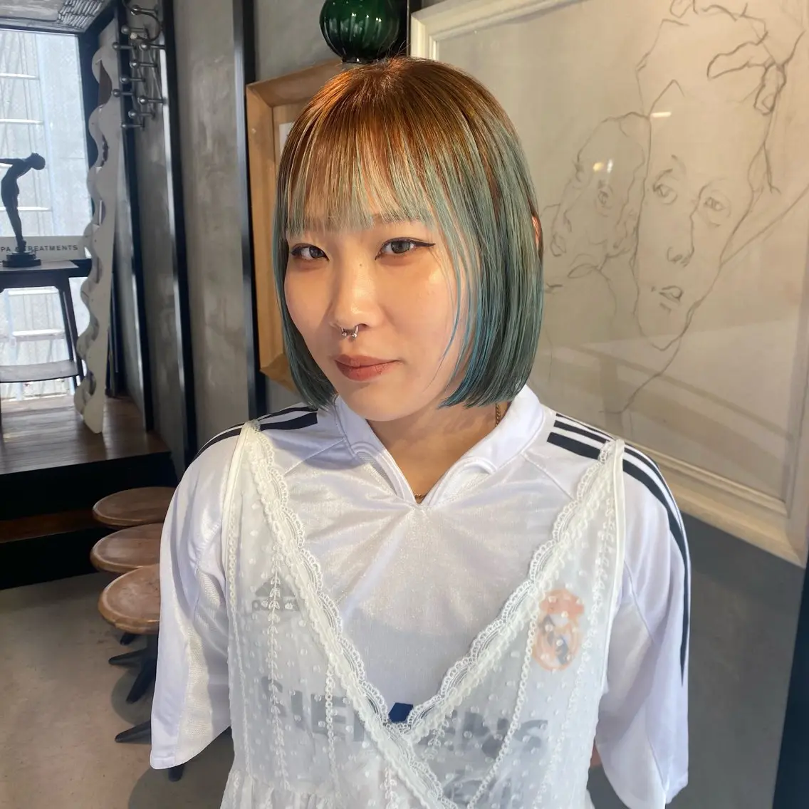カラー ブリーチ kiyono moekaのヘアスタイル