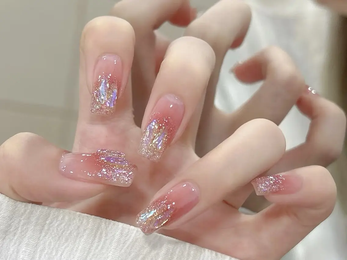 メンズ ネイル メンズ韓国風 オーロラネイル チークネイル 長さ出し フレンチネイル ハンドネイル ハンドケア NEW NAIL 池袋のネイルデザイン
