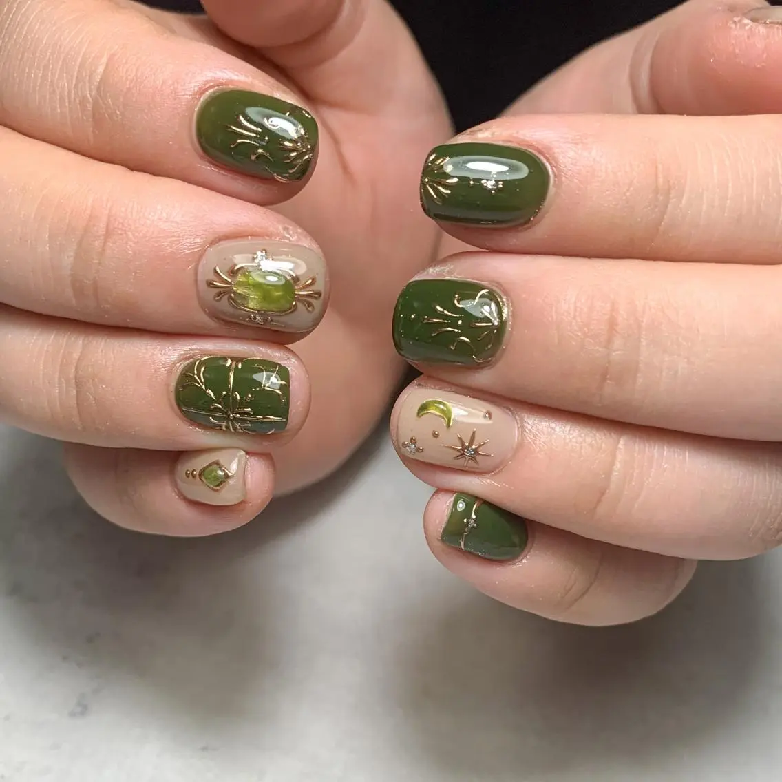 ネイル ハンドネイル FIORITURA aiのネイルデザイン