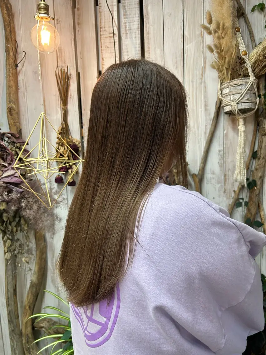 カラー ベージュカラー ブリーチ 透明感カラー minami 🐣のヘアスタイル